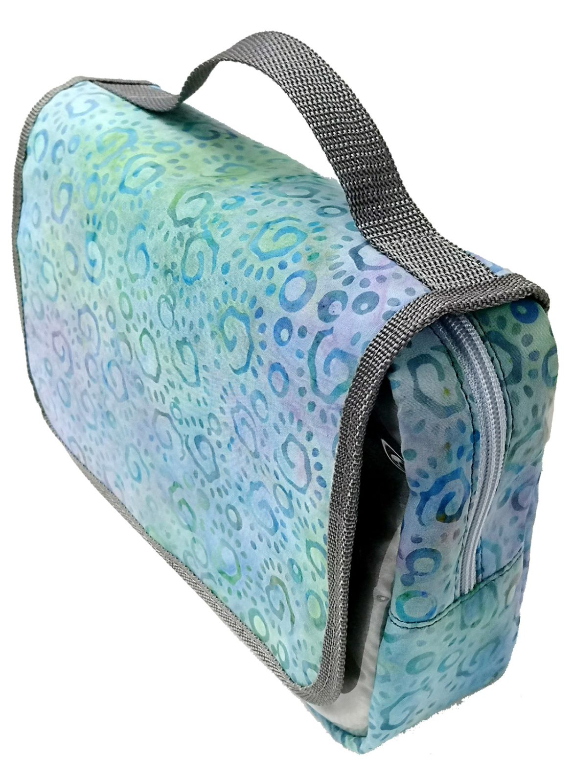 Authentic Malaysian Batik Toiletry Pouch (C0378S) – Cultural Travel Organizer Bag