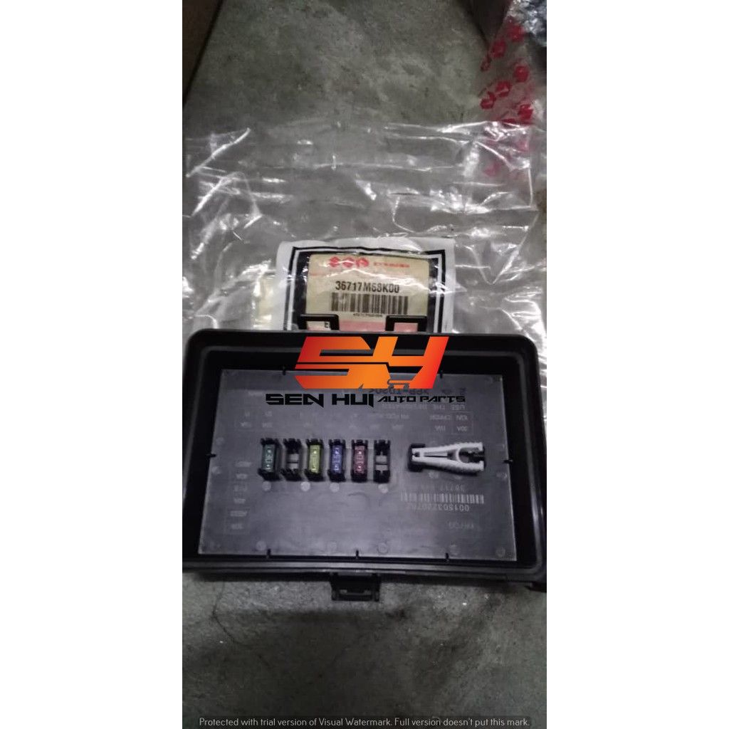 SUZUKI ALto COVER fuse box engine room 36717M68K00 Genuine Part