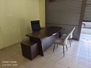 Dark Brown Director Table L Shape | Director Office Chair | Leather Office Chair | Visitor Guest Chair | Office Furniture Kedah | Office Furniture Penang | Pembekal Perabot Pejabat | Kulim Lunas | Seberang Prai | Ipoh | KL | Klang | Shah Alam | Muar Johor Bahru
