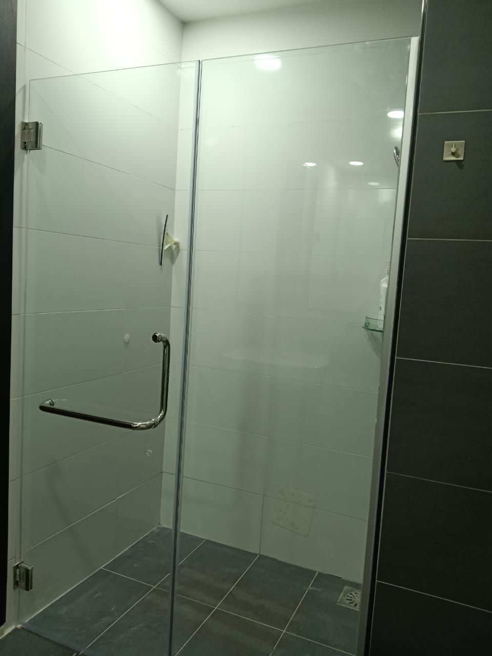 Taman Sentosa Johor Bahru 淋浴隔屏（Shower Screen）