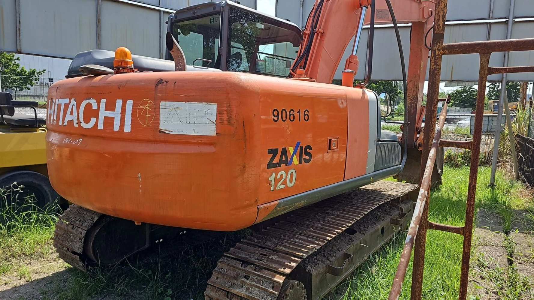 Hitachi ZX120-3