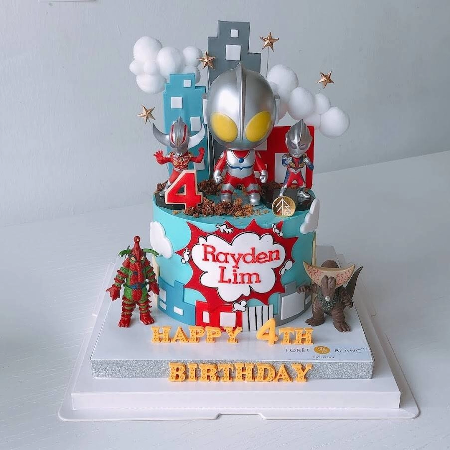 Ultraman Cake