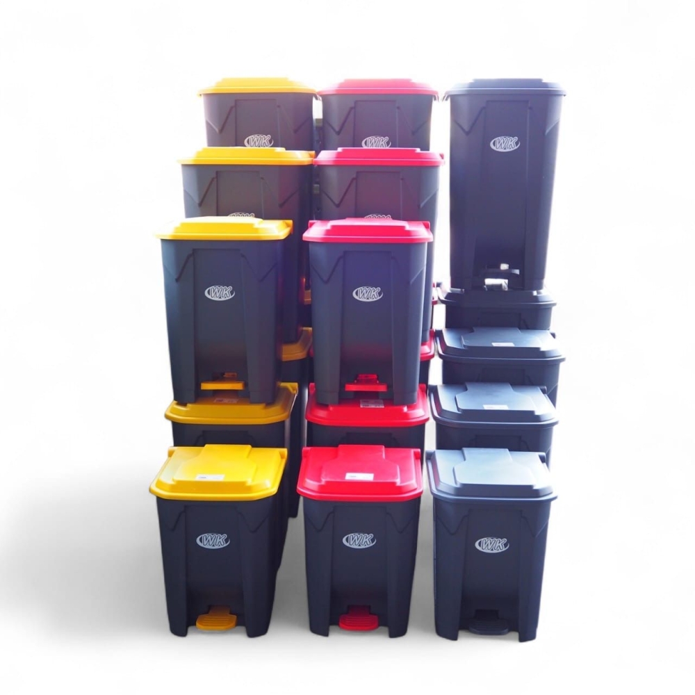 Heavy-Duty Plastic Dustbin With Step Foot Pedal