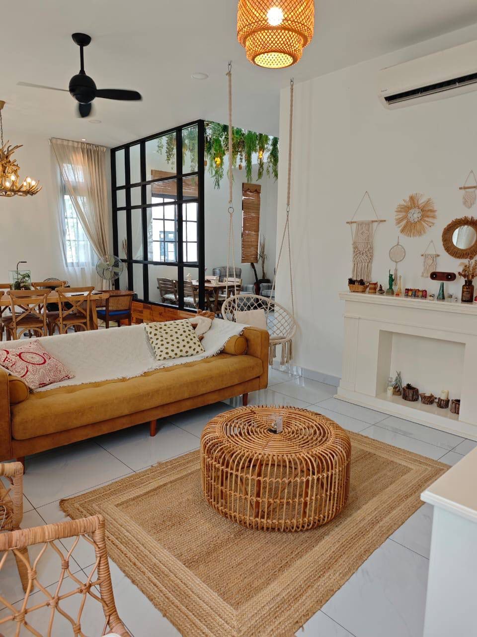 Rare End Lot Fully Renovated Unit with Forest-Style Interior Design