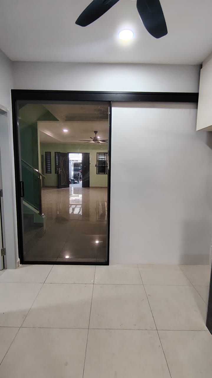 Single Slim Frame Sliding door with 5mm Euro grey tempered at Bukit Indah JB