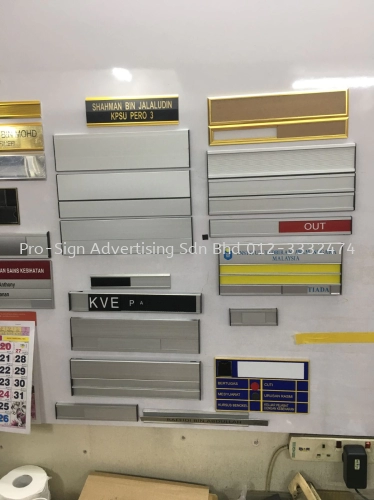 ALUMINIUM DISPLAY SYSTEM