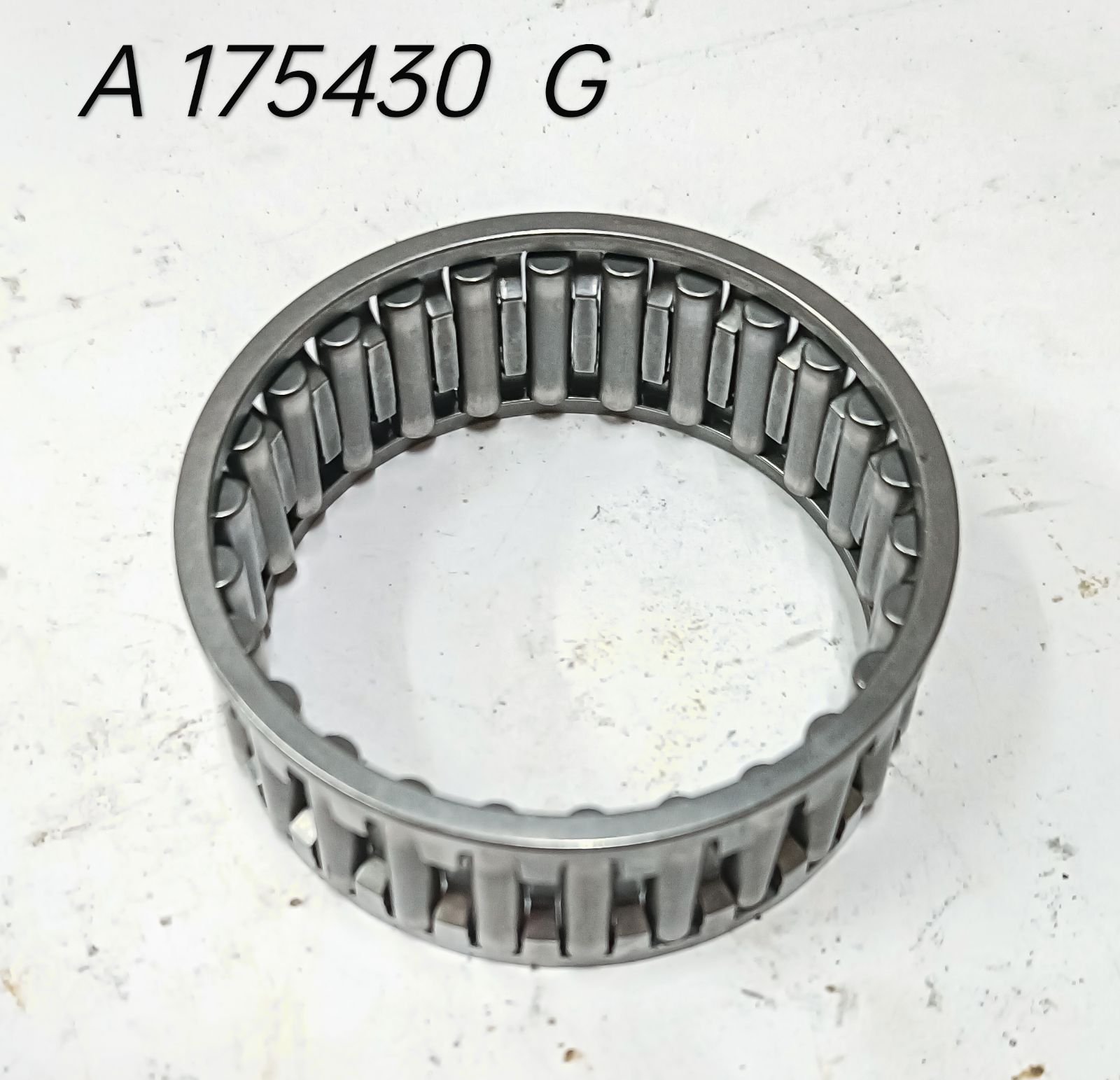 A 175430  NEEDLE  BEARING  (CNH)