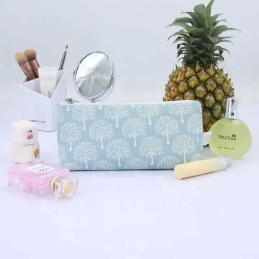 Eco Friendly Pineapple Leather Pouch Zipper Bag   02