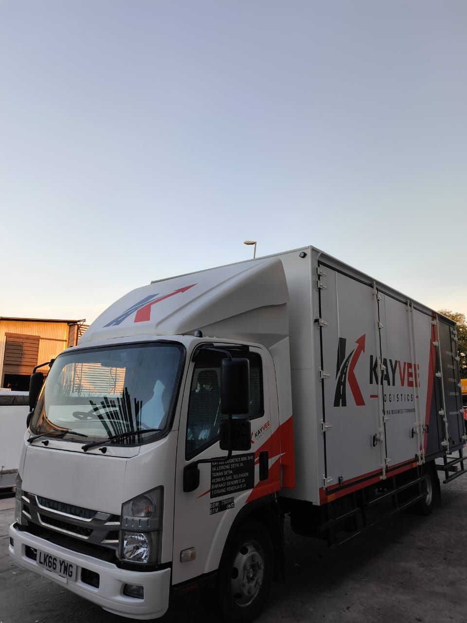 Business Identity Solutions | Premium Truck Door Graphics Builder at Batu Kawan, Kulim & Lumut