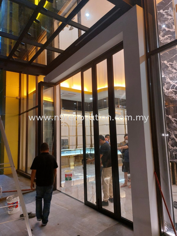 Aluminum Folding Door