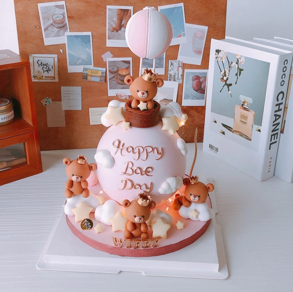 Hot Air Balloon Teddy Bear Chocolate Pinata Cake