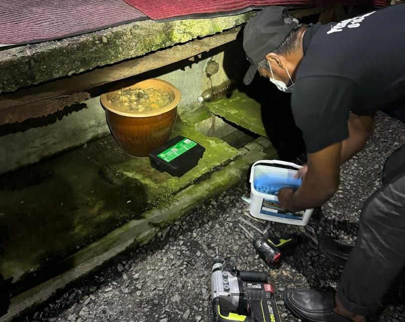 Tamper-Resistant Bait Station (TBRS)