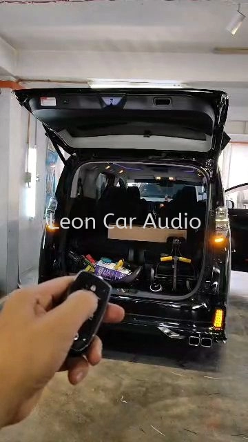 Toyota Vellfire Alphard agh30 OEM intelligence electric TailGate Lift power boot power Tail Gate lift system