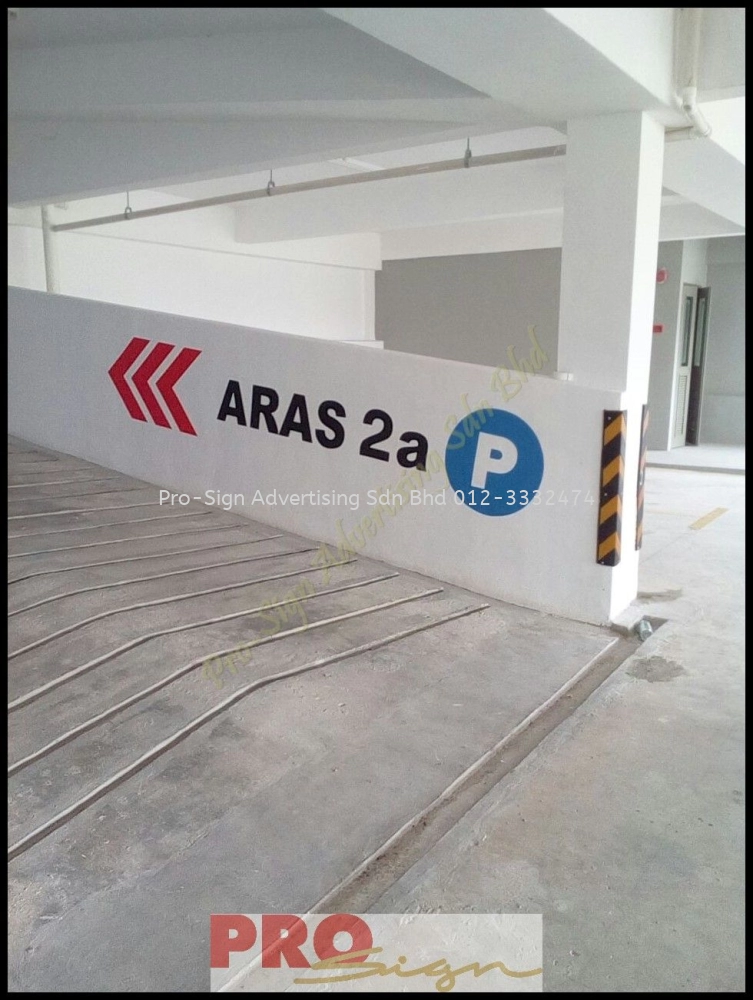 PARKING WALL PAINTING SIGN (PALMA PRESINT 11, CYBERAYA, 2017)