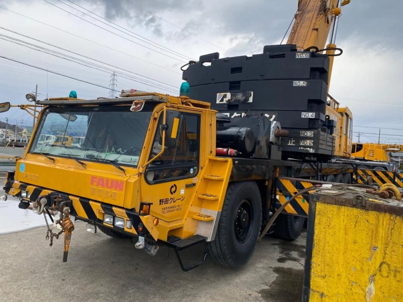 MOBILE CRANE 200 TONNE RENTAL DAY SEWAAN KREN 200 TAN HARI mobile-crane-200-tonne-rental-day-sewaan-kren-200-tan-hari