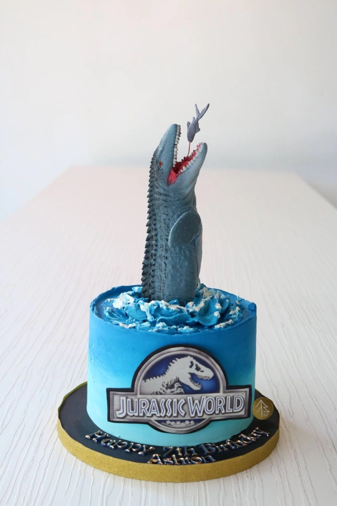 Mososaurus Dinosaur Cake