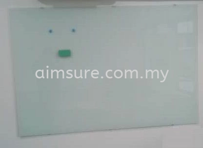 Tempered glass writing board with magnet and clip