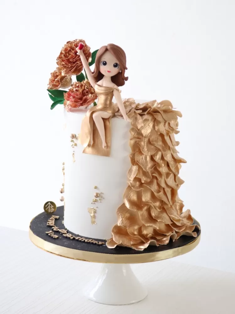 Fabulous Lady Cake