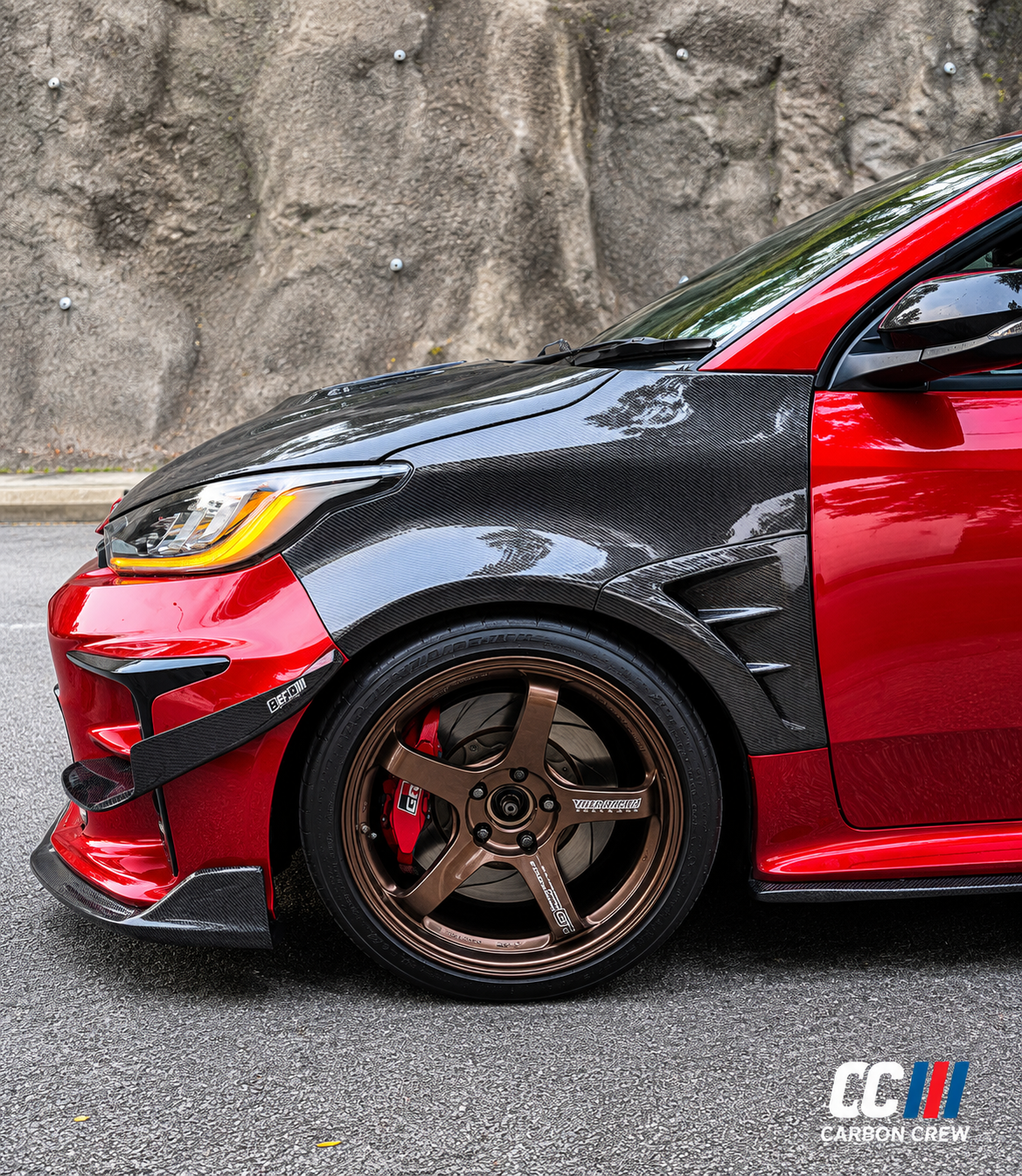 TOYOTA GR YARIS AERO PERFORMANCE CARBON FENDER