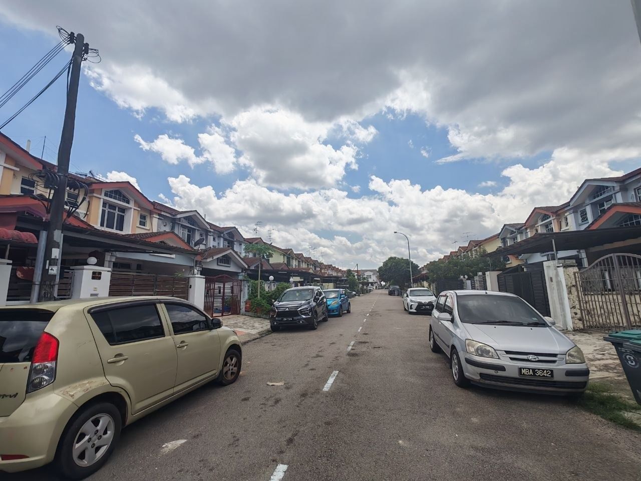 Taman Nusa Indah @ Jalan Ceria – Double Storey Terrace House for Sale