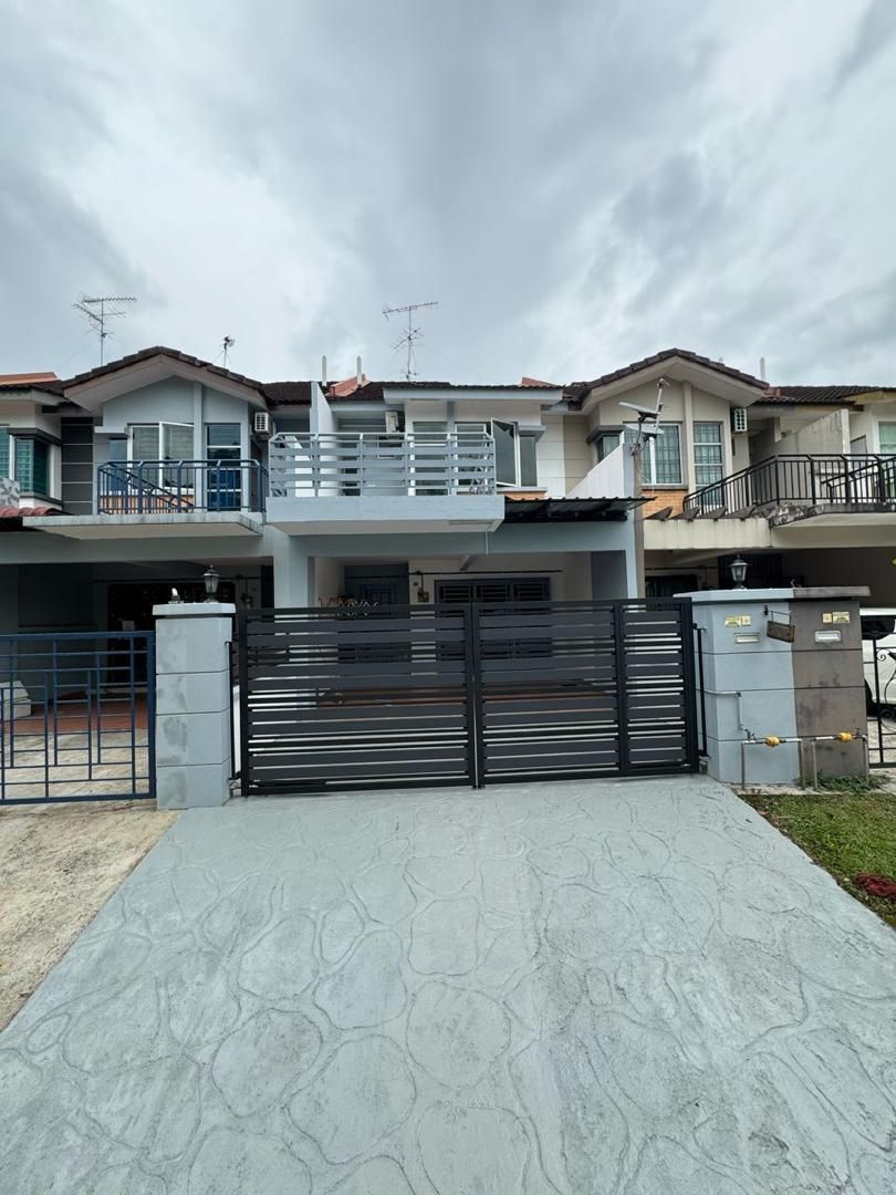 [FOR SALES] Taman Seri Austin 2 Storey Terrace House 4bed Fully Renovated Johor Bahru