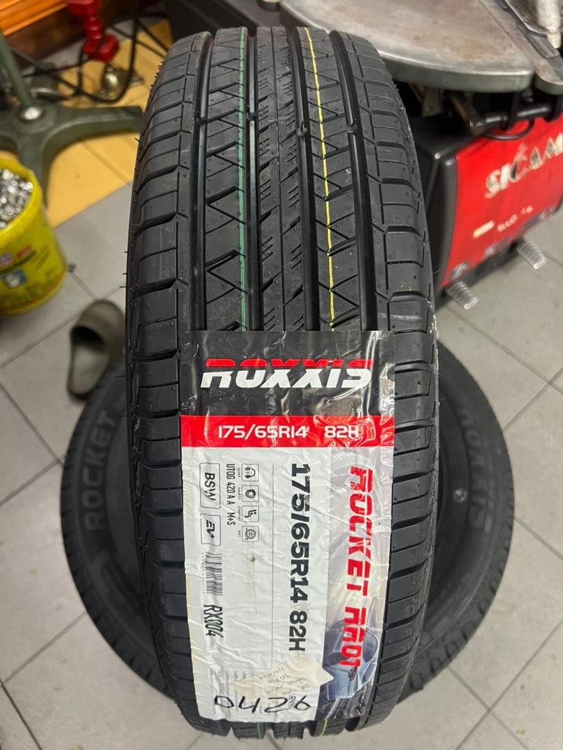 ROXXIS ROCKET RR01