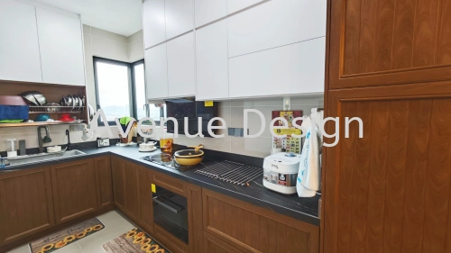 Aluminium Wood Grain Kitchen Base Cabinet + Melamine Kitchen Wall Cabinet at The Waltz Residence OUG