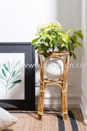 RAP 022 - RATTAN PLANTER