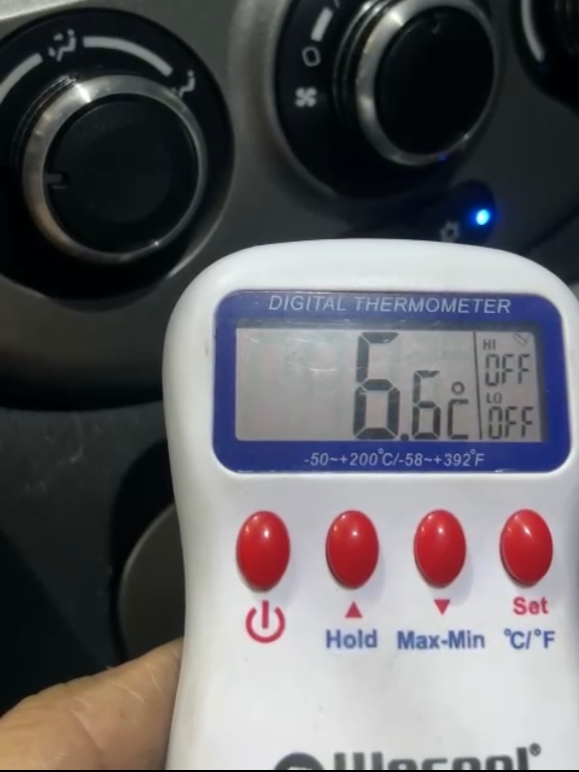 AIR COND SERVICE