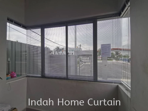 Security Guard House Installation Aluminium Venetian Blind