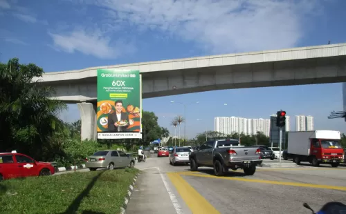 Di Lebuhraya Bukit Jalil Dari Arah Susur Bulatan Lumba Kuda - Kuala Lumpur