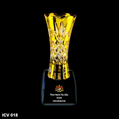 Elegant Golden Crystal Vase - ICV 018