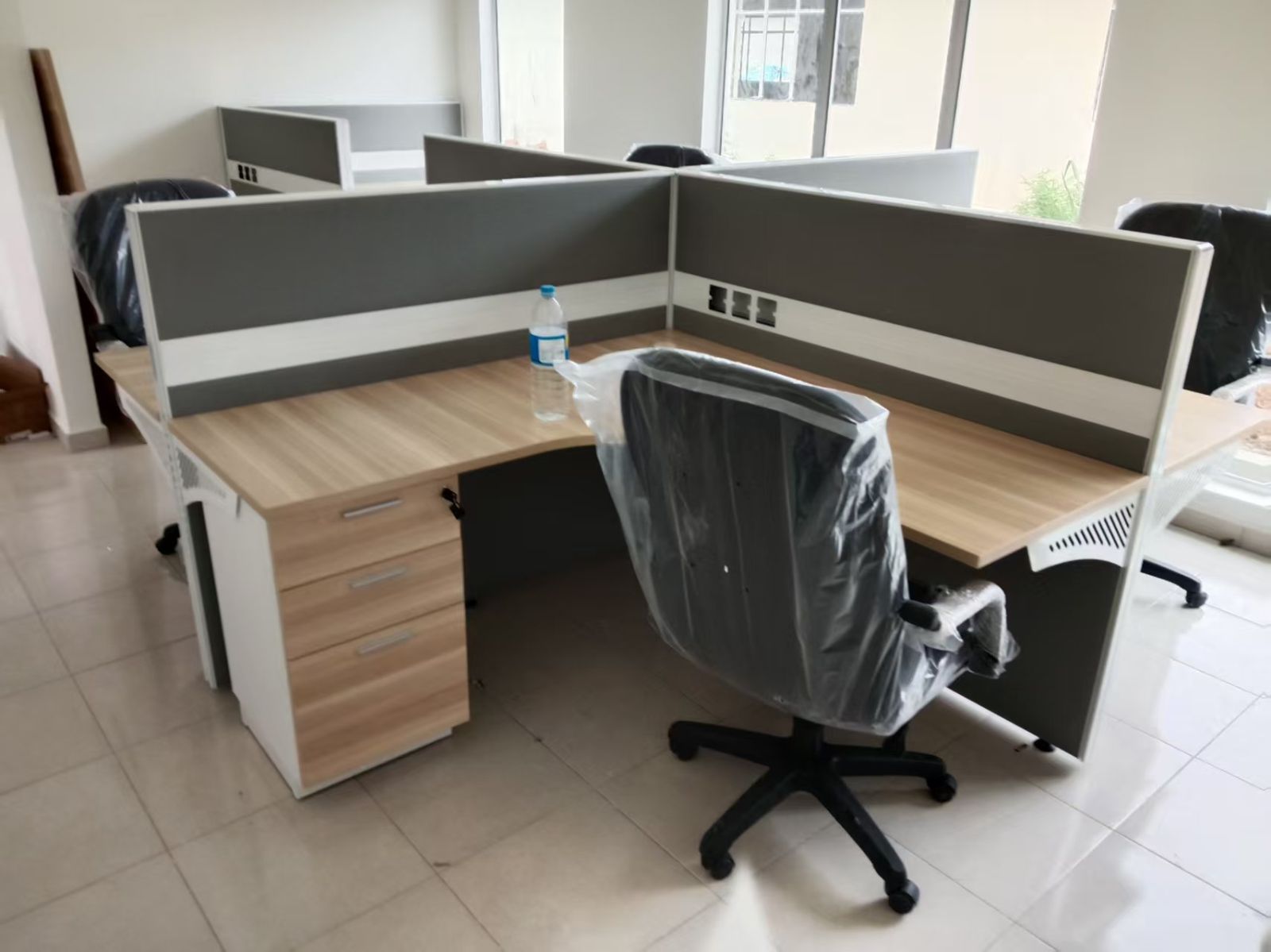 Office Partition Workstation | Staff Office Cubicle Desk | Office Workstation Cluster Desk | 4 Seater Office Cubicle Malaysia | Deliver Penang, Kedah, Georgetown, Batu Kawan, Sungai Petani, Puchong, Kl