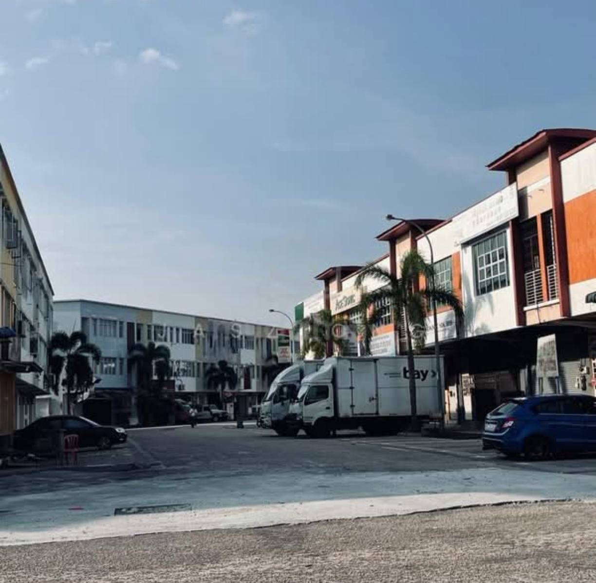 Taman daya shoplot For Sale