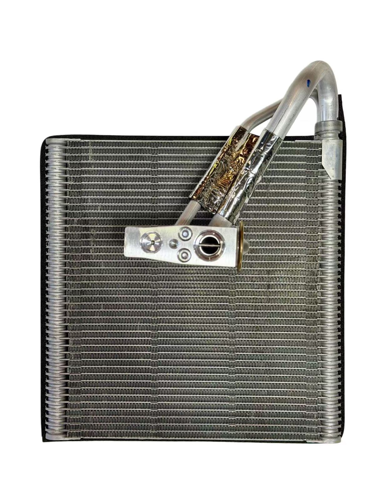Volkswagen Golf Mk7 GTI / Tiguan Mk2 A/C Evaporator Cooling Coil | VALEO PN:715332 | OEM 5Q2816100A / 5Q1820102D / 5Q1816100A / 5Q2820102D