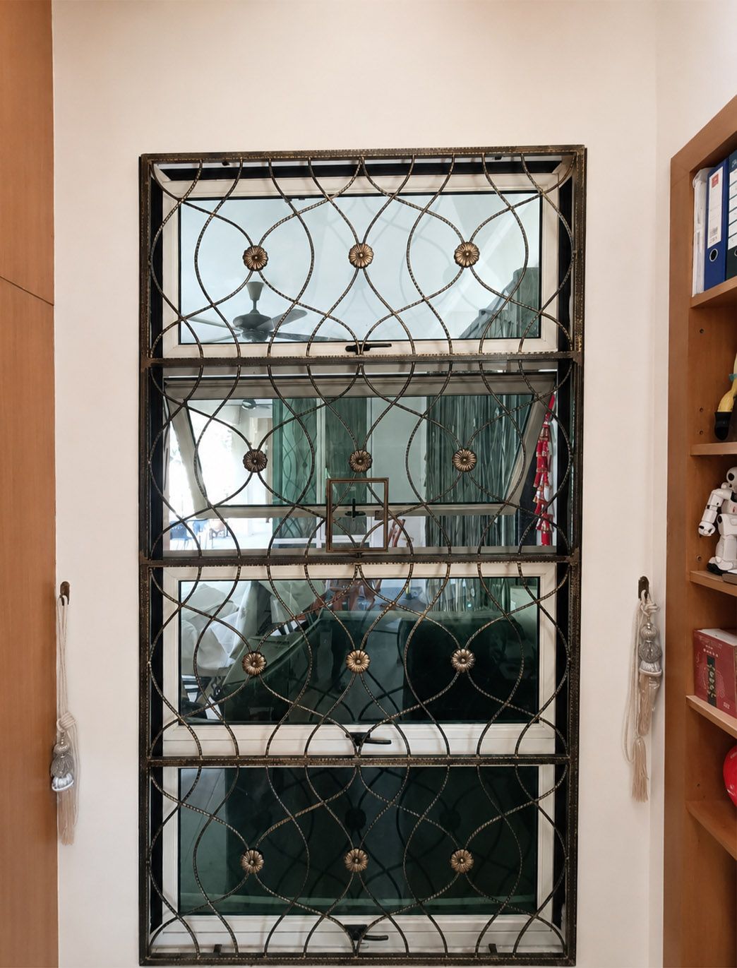 Magnetic Screen Casement windows @ Damansara