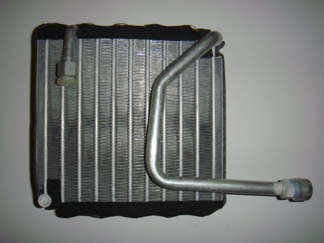 Nis Sentra 95 B14 (C) [SWJ-Z-47]