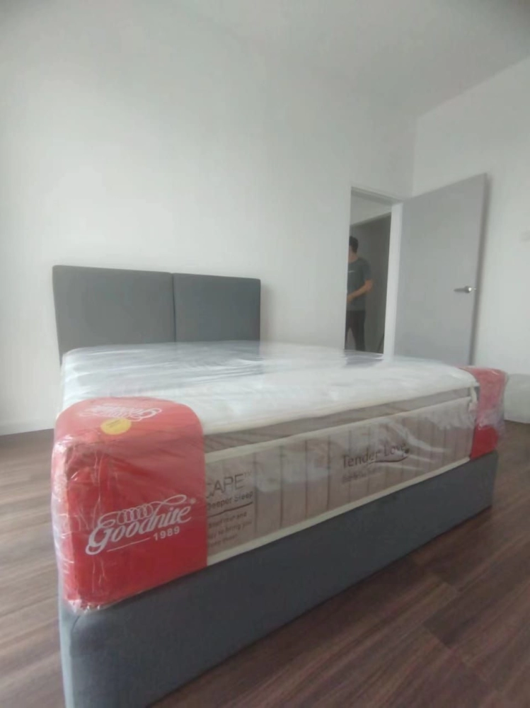 Goodnite Tender Love Queen Mattress | Modern Queen Bed | Goodnite Contour Latex Pillow | Goodnite Bed Mattress Store Penang | KL | Jitra | Kulim | Lunas | Kilang Lama | Baling | Bertam | Kepala Batas | Sungai Petani