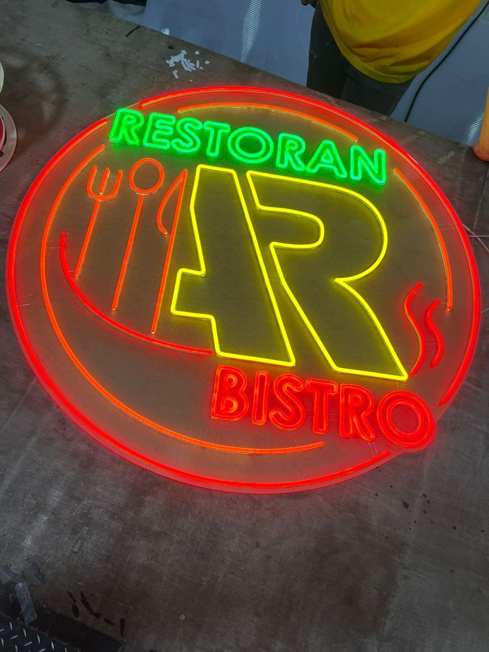 Creative Neon Sign for Restaurant and Bistro