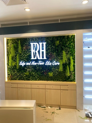 ERH | THL Artificial Vertical Garden