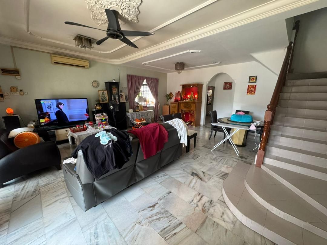 [FOR SALES] Taman Sri Putri Double Storey Terrace Corner House 4bed Renovated Johor Bahru