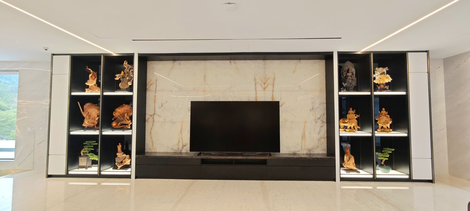 Custom Made TV Cabinet in Kuala Lumpur