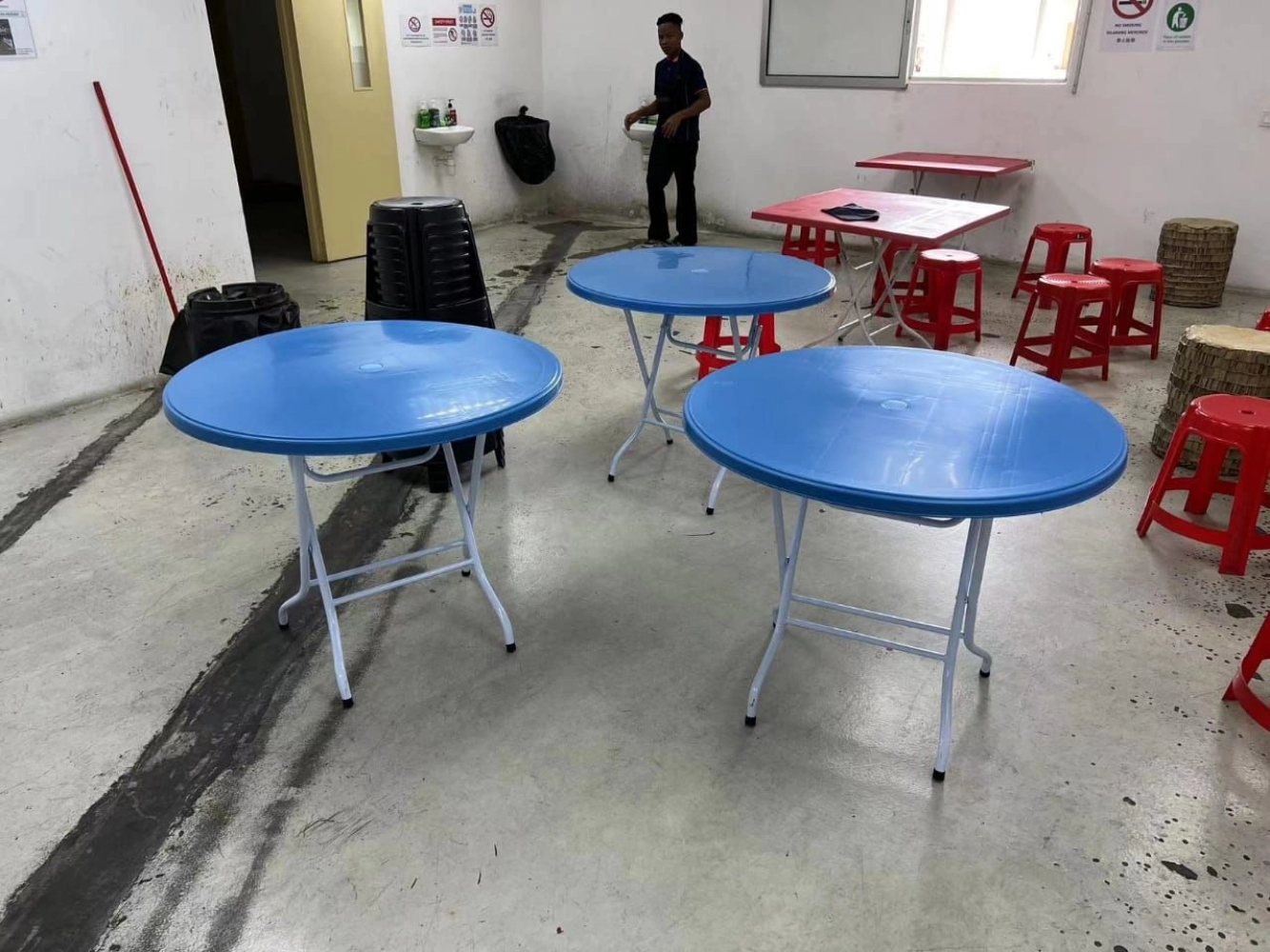 Round Plastic Foldable Table | Meja Plastik Bulat Boleh Lipat | Round Plastic Stool | Kerusi Plastik Murah | Pembekal Meja Kerusi Plastik | KL | Shah Alam | Ipoh Perak | Penang | Sungai Petani Kedah