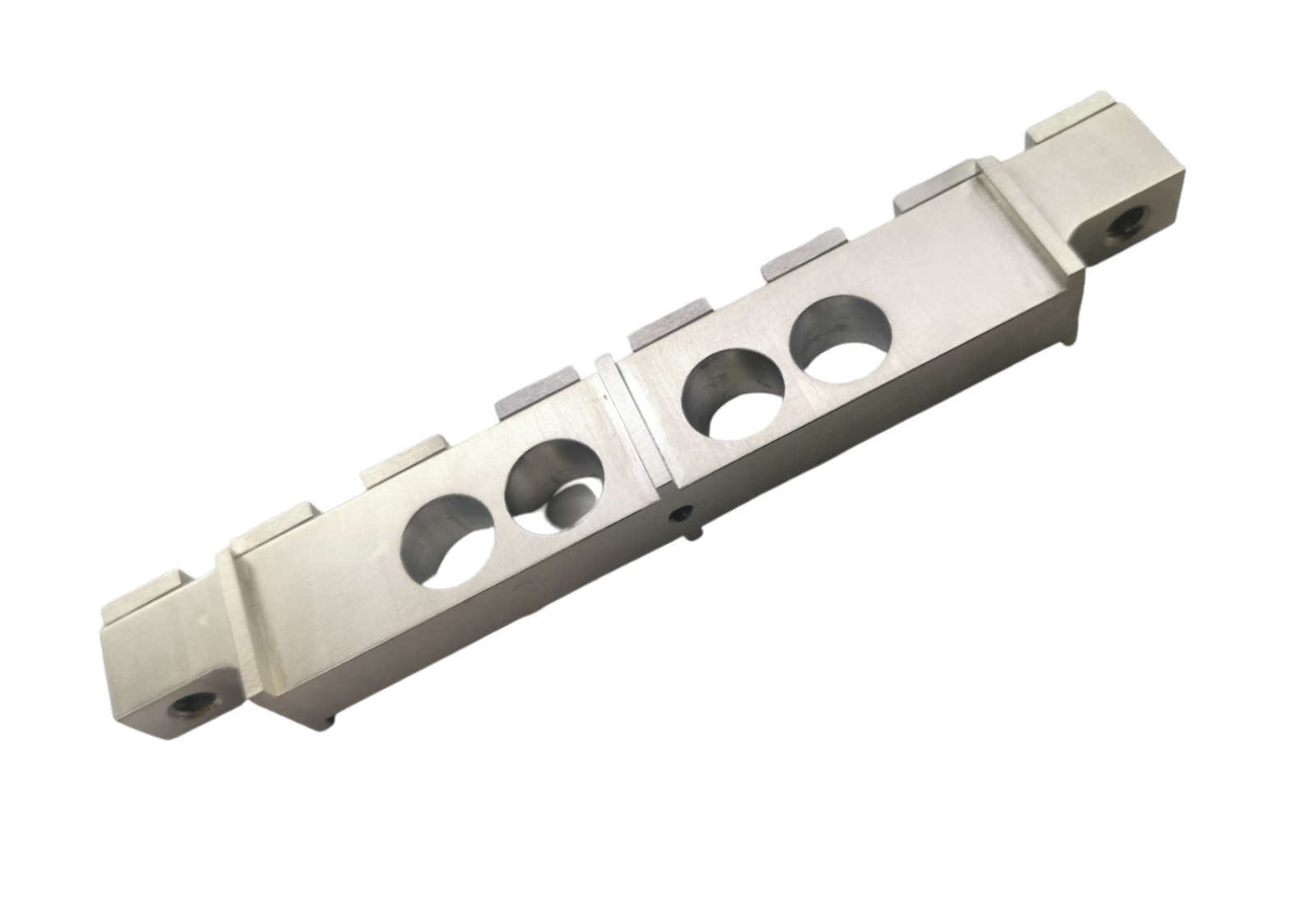 Precision Linear Manifold Block