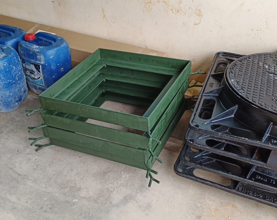 Factory Grating Structure