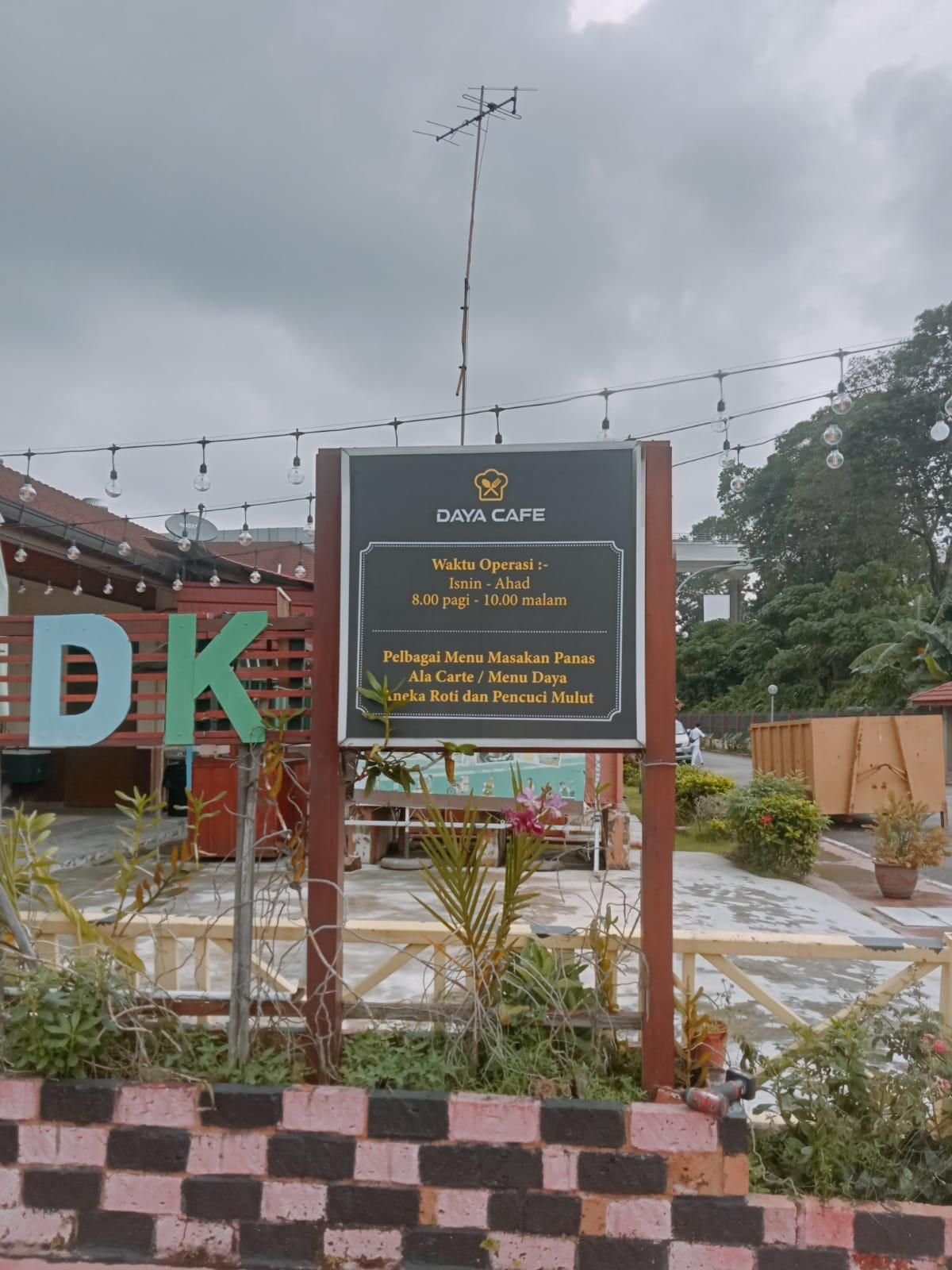 CUSTOM ROAD SIGNAGE AT SHAH ALAM, SELANGOR