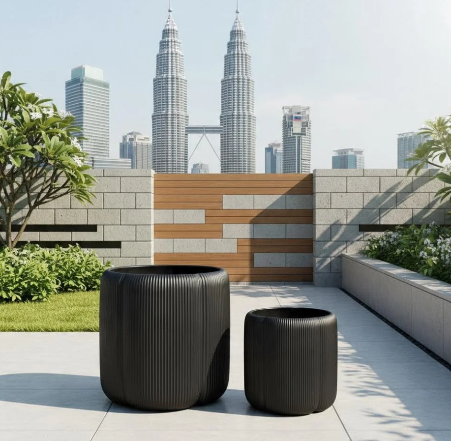 Trusted Fiberglass Flowerpot Manufacturer Malaysia PC1247-16093 马来西亚值得信赖的玻璃钢花盆制造商 Pengeluar Pasu Bunga Gentian Kaca Dipercayai Malaysia