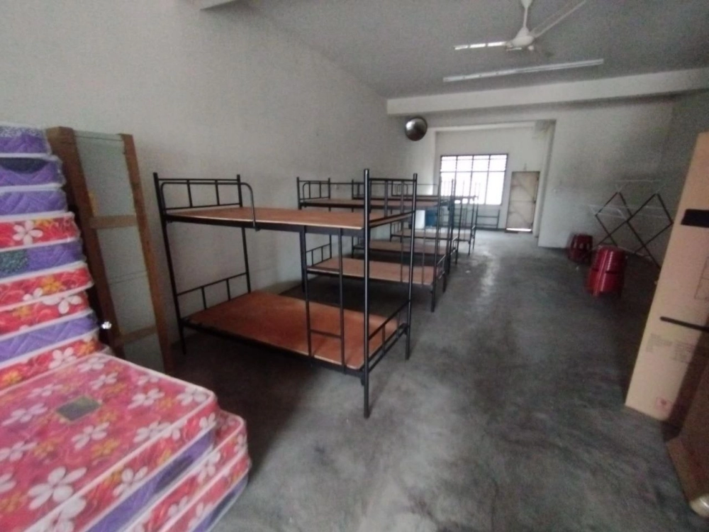 Katil Double Decker Besi Asrama 2 tingkat | Tilam Single Mattress Murah | Pembekal Perabot Asrama Penang Kedah Perak KL