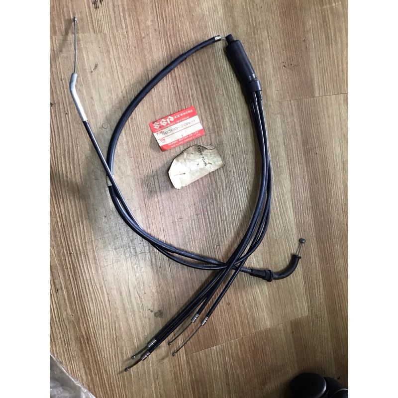 SUZUKI RG500 CABLE THROTTLE 58300-20A00 (1986)