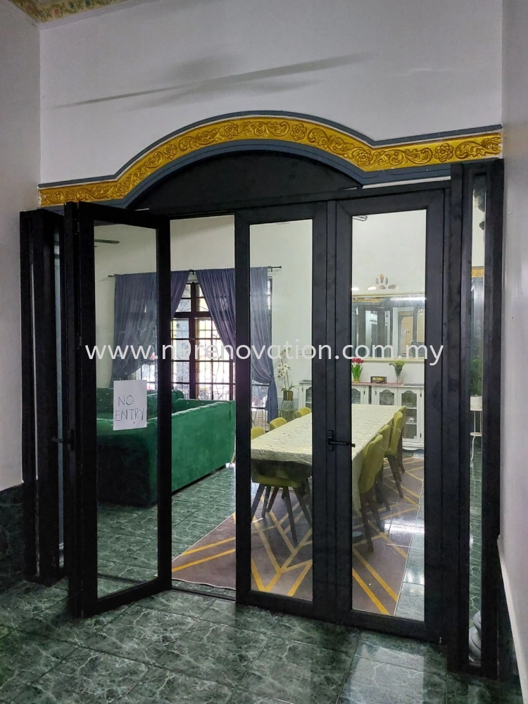 Aluminum Folding Door